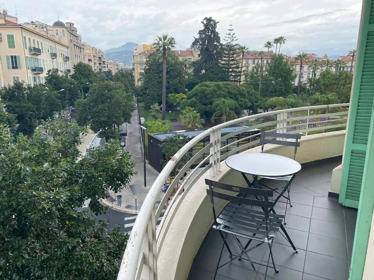 Victor Hugo - Modern And Sunny, Terrace, 2 Baths Apartment Nice 0*,  France